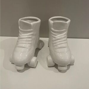 Pair of White Ceramic Roller Skate Planter Vase Vintage Retro Look